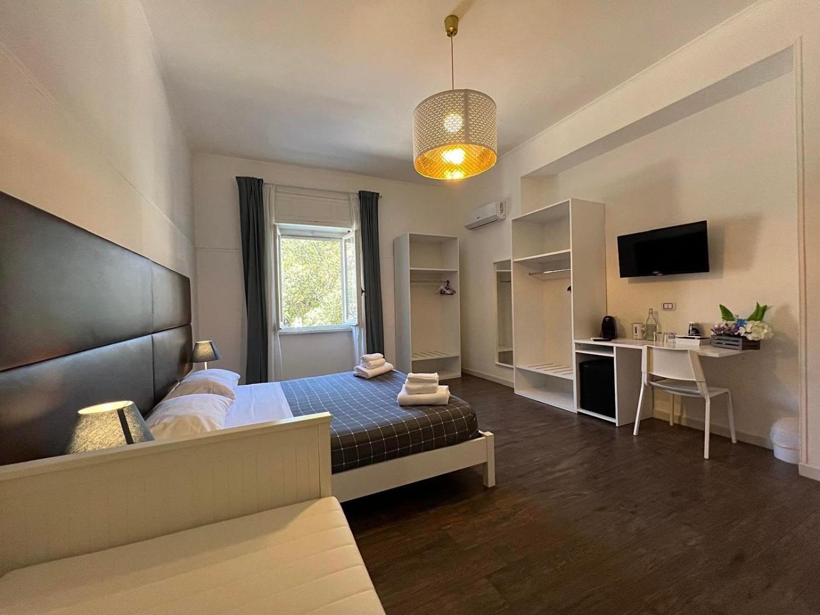 Banus Rooms Κάλιαρι Εξωτερικό φωτογραφία